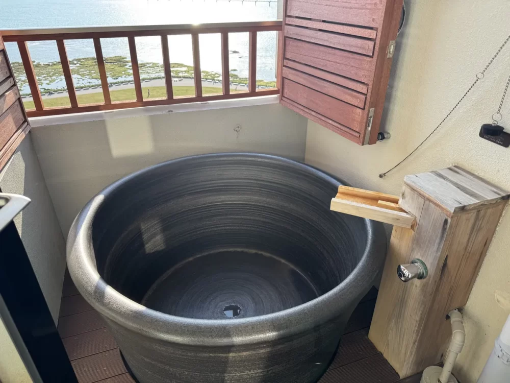 海を望む客室露天風呂