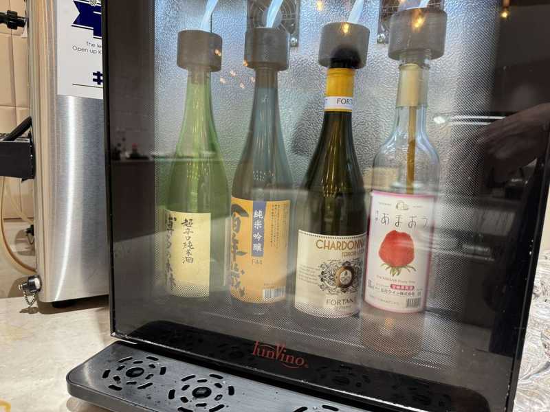 日本酒やワインのセルフサーバー
