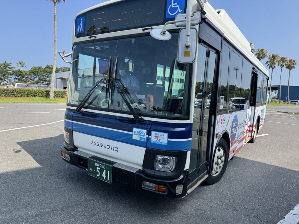宮崎港と宮崎駅を結ぶ宮崎交通の連絡バス